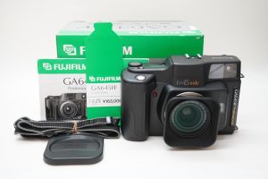 値下げ❗️✩極美品！ショット数1000枚未満のCanon最新モデル★ キヤノン Canon IXY イクシ Limited Version リミテッド